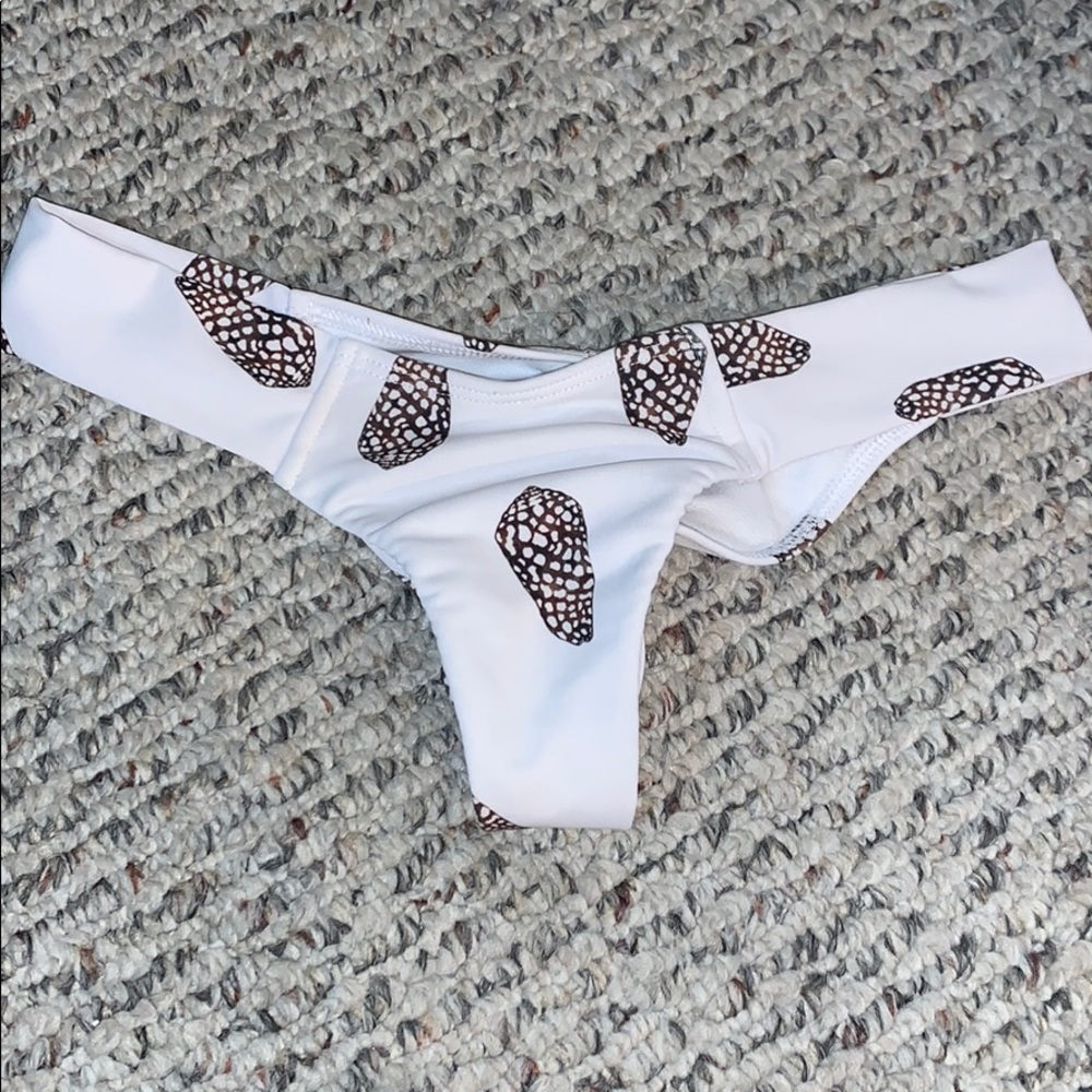 Montce swim bottoms
